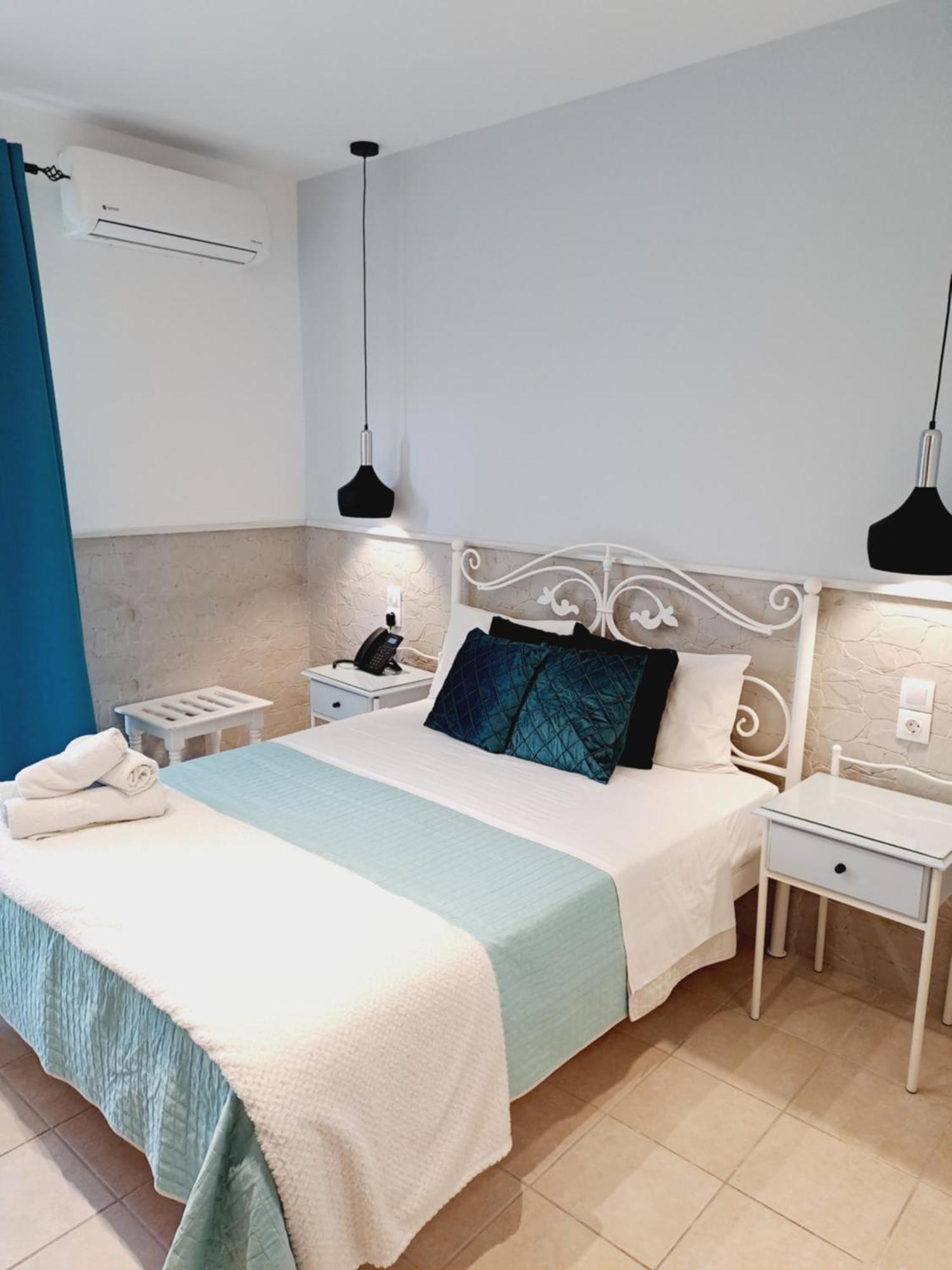 Hotel Kastro 스키아토스 타운 객실 사진